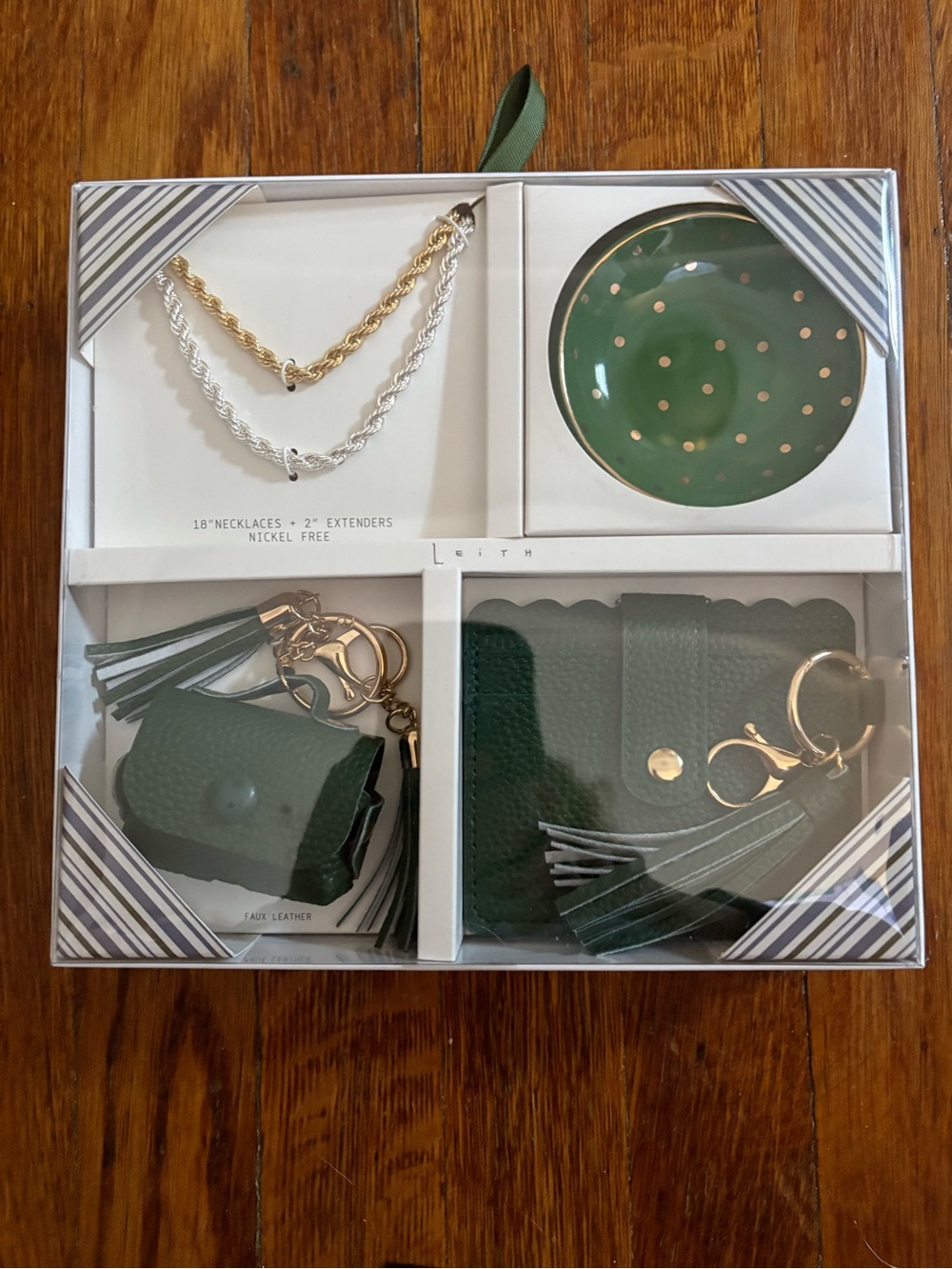 Leith Green Faux Leather Key & Card Holder Set with Gold and Silver Necklaces